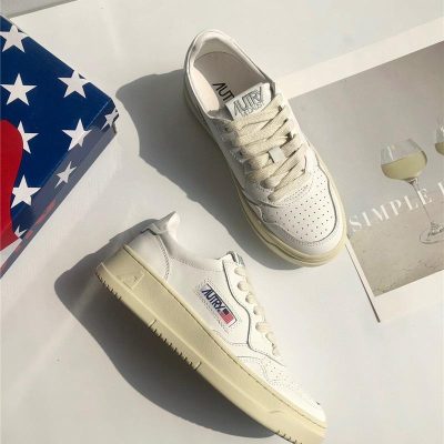 Sneakers | Womens Medalist Low Shoes Sneakers